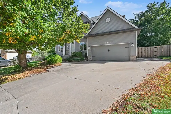 6427 S 156th Avenue, Omaha, NE 68135