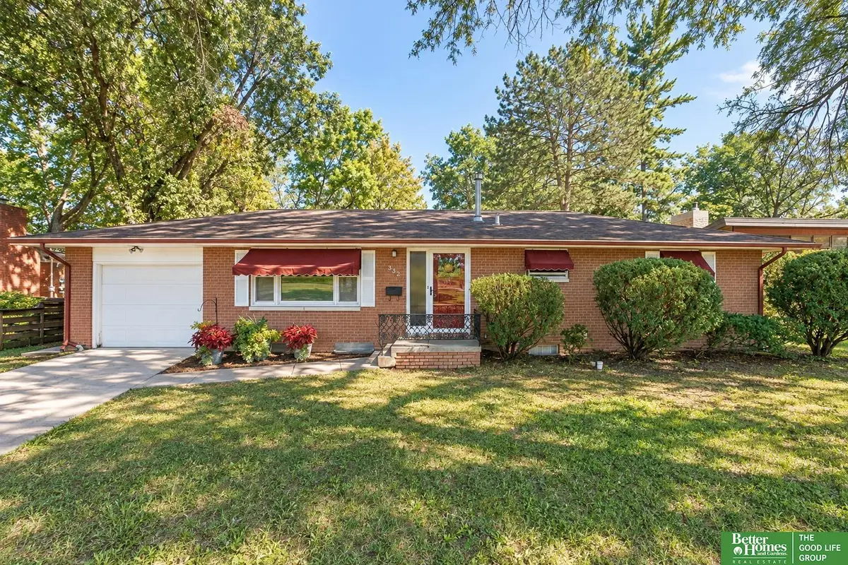 332 S 50th Street, Lincoln, NE 68510 - #1