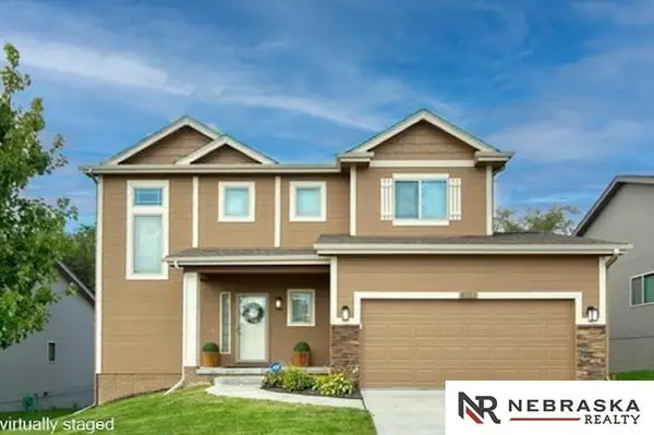 8216 King Street, Omaha, NE 68122