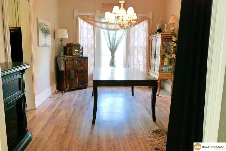 205 S Edgerton Street, Exira, IA 50076 - #2