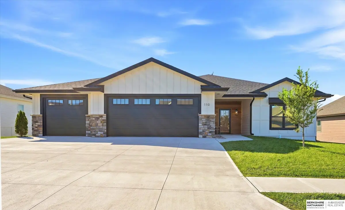 110 Firethorn Drive, Treynor, IA 51575 - #1