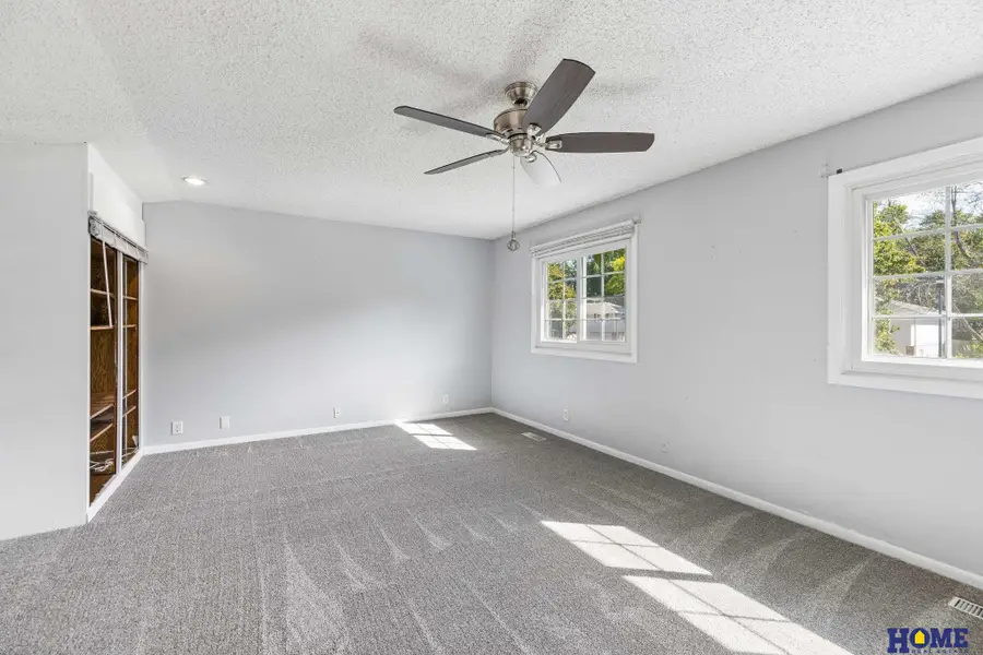 8000 Myrtle Street, Lincoln, NE 68506 - #2