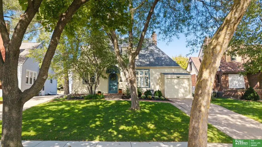 4432 Pine Street, Omaha, NE 68105 - #3