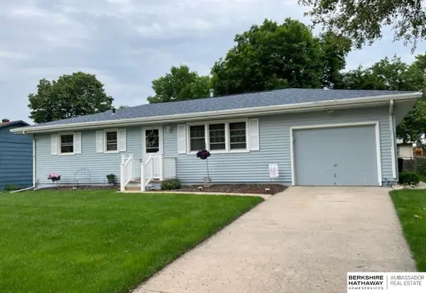 10910 Westover Road, Omaha, NE 68154