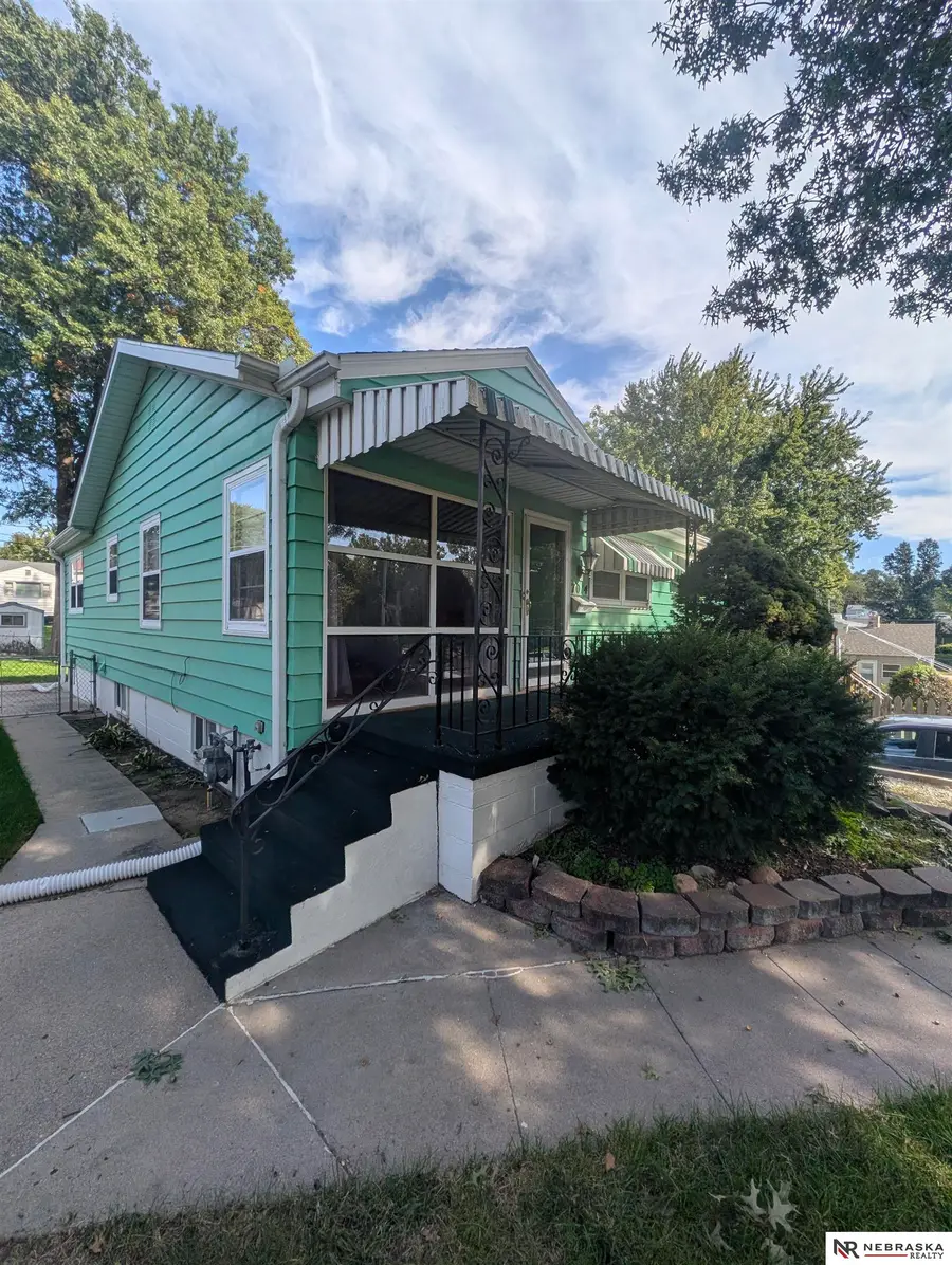 7014 Hamilton Street, Omaha, NE 68132 - #2