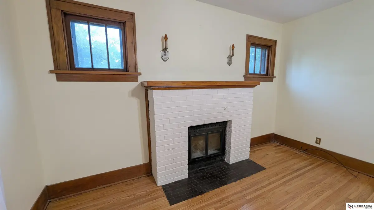 2424 S 33rd Street, Lincoln, NE 68506 - #1