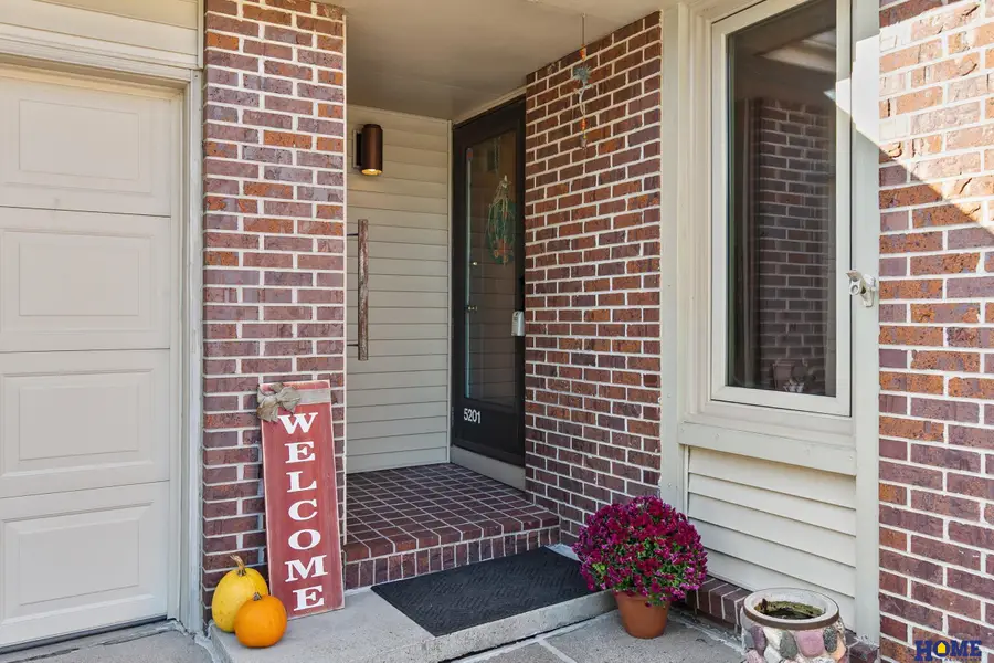 5201 Sherman Street, Lincoln, NE 68506 - #2