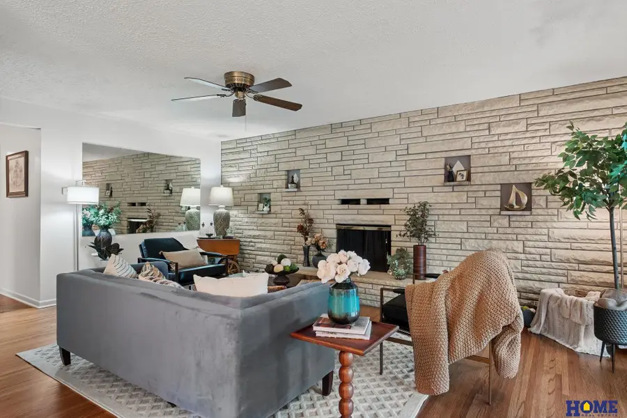 1719 E Manor Drive, Lincoln, NE 68506 - #2