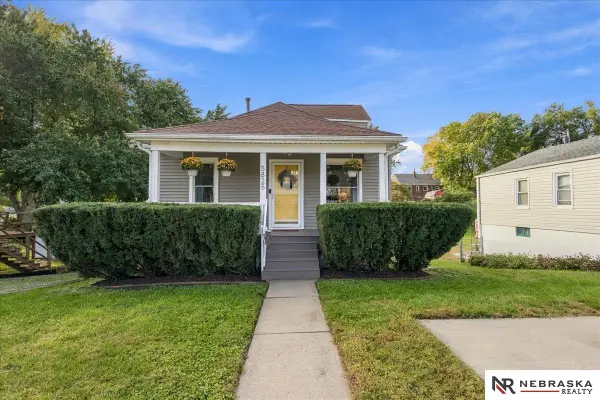 5825 Erskine Street, Omaha, NE 68104