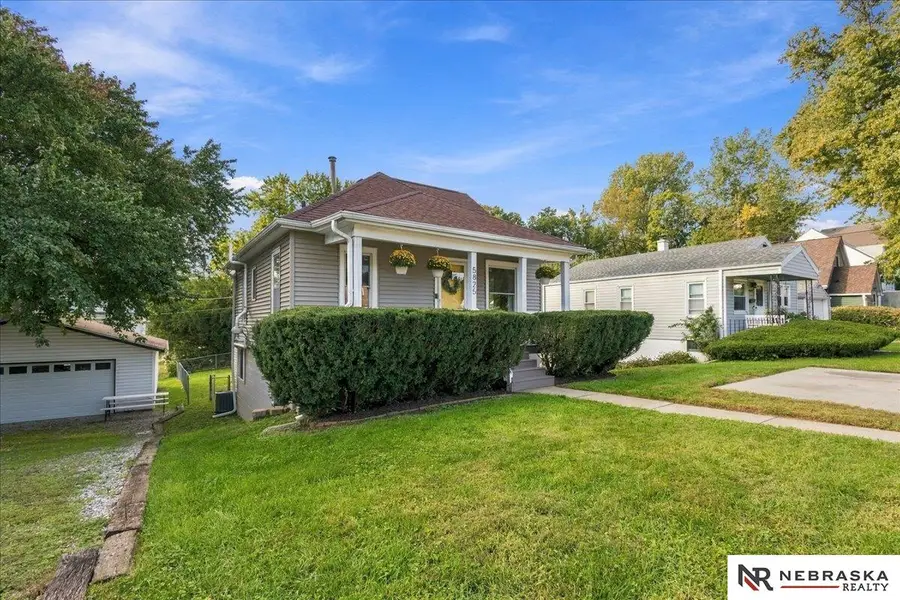 5825 Erskine Street, Omaha, NE 68104 - #3