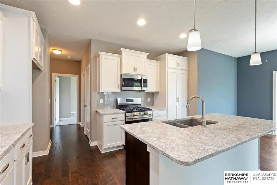 23701 Berry Street, Elkhorn, NE 68022 - #2