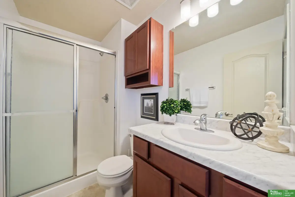 9152 Hanover Street, Omaha, NE 68122 - #1