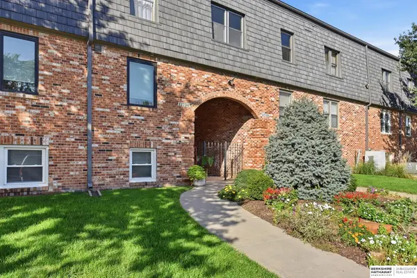 12734 Deauville Drive #3-103, Omaha, NE 68137