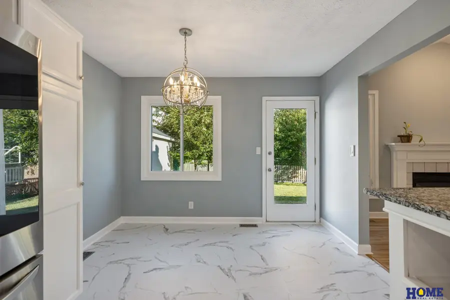 3322 Canyon Road, Lincoln, NE 68516 - #2
