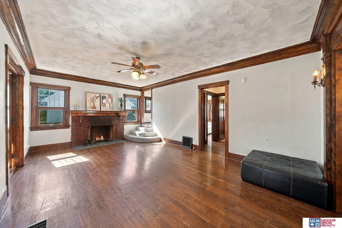 1227 S 16th Street, Lincoln, NE 68502 - #1