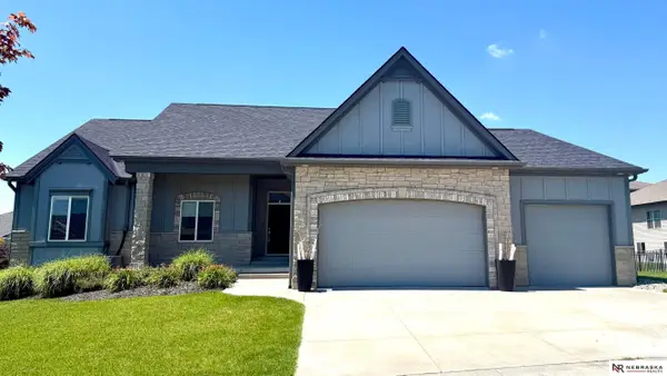 7244 Rebel Drive, Lincoln, NE 68516