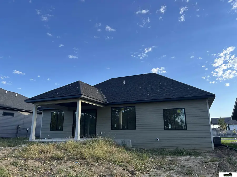 2433 Big Timber Road, Lincoln, NE 68520 - #2