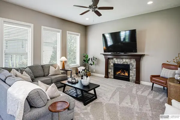 2809 N Hws Cleveland Boulevard, Omaha, NE 68116