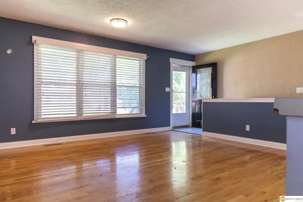 1201 Logan Street, Holdrege, NE 68949