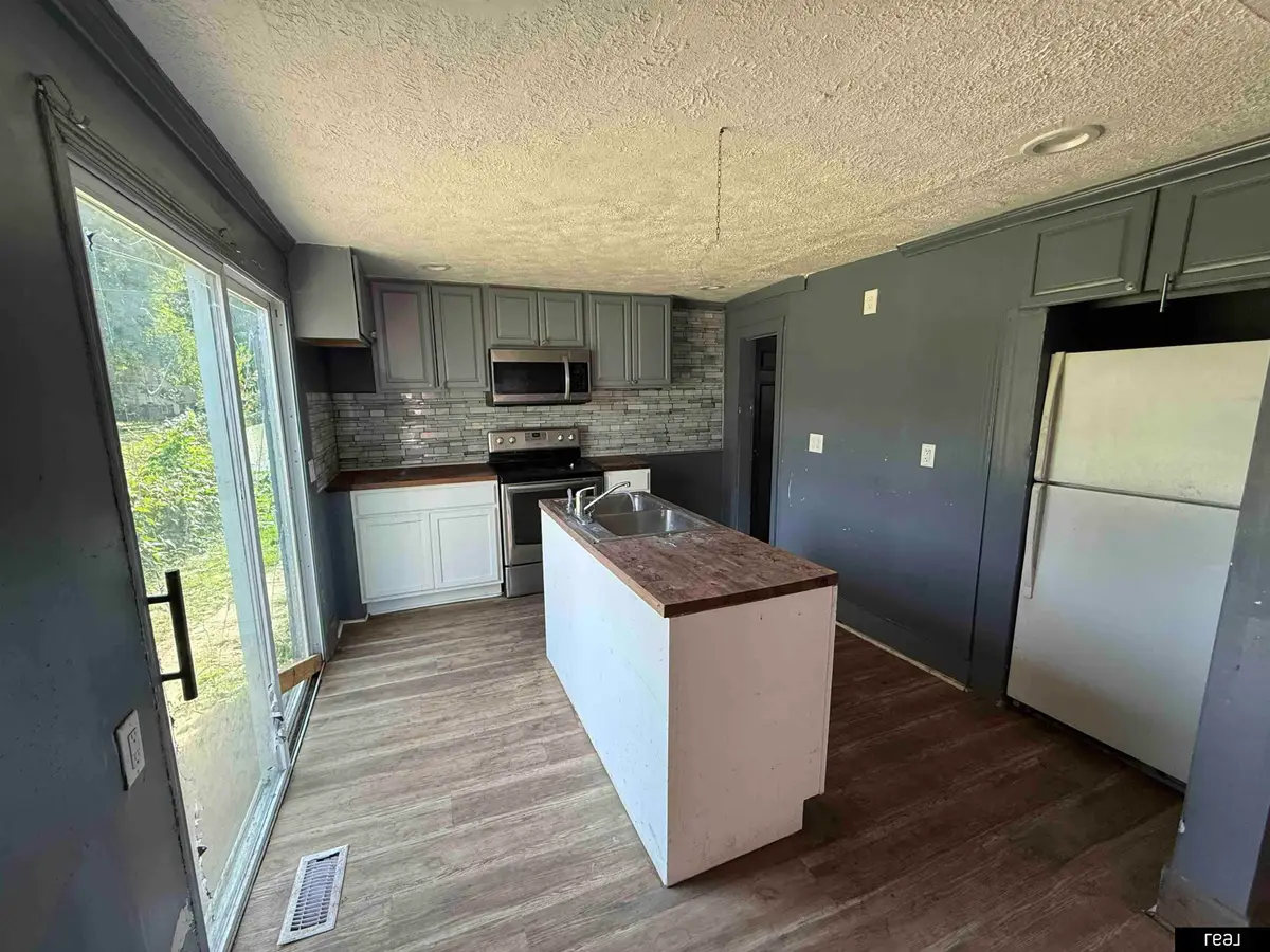 2577 Hartman Avenue, Omaha, NE 68111 - #1
