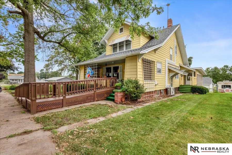 914 15th Street, Auburn, NE 68305 - #2
