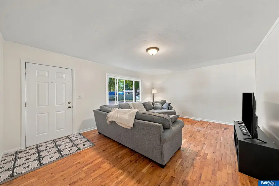 2135 Griffith Street, Lincoln, NE 68503 - #2