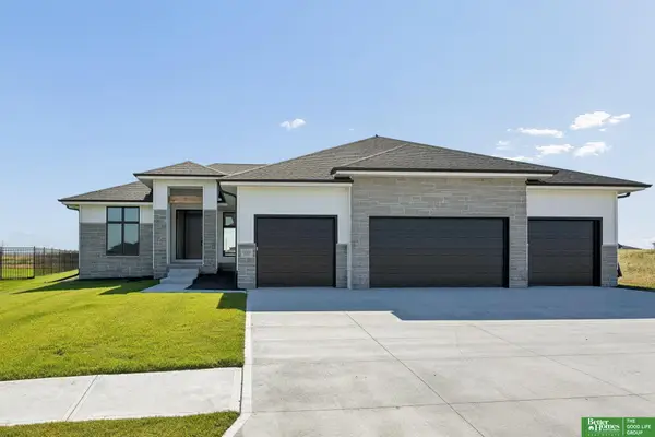 19505 Allied Street, Elkhorn, NE 68022