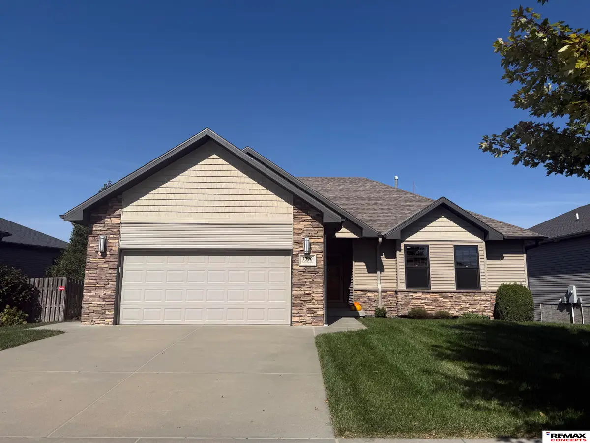 7390 Yankee Woods Drive, Lincoln, NE 68516 - #1