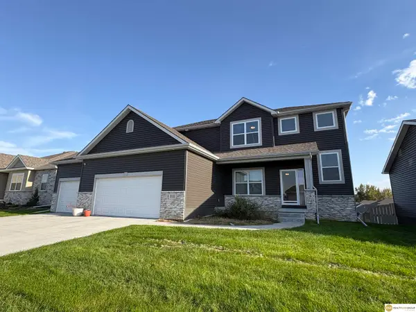 21131 Meredith Avenue, Elkhorn, NE 68022
