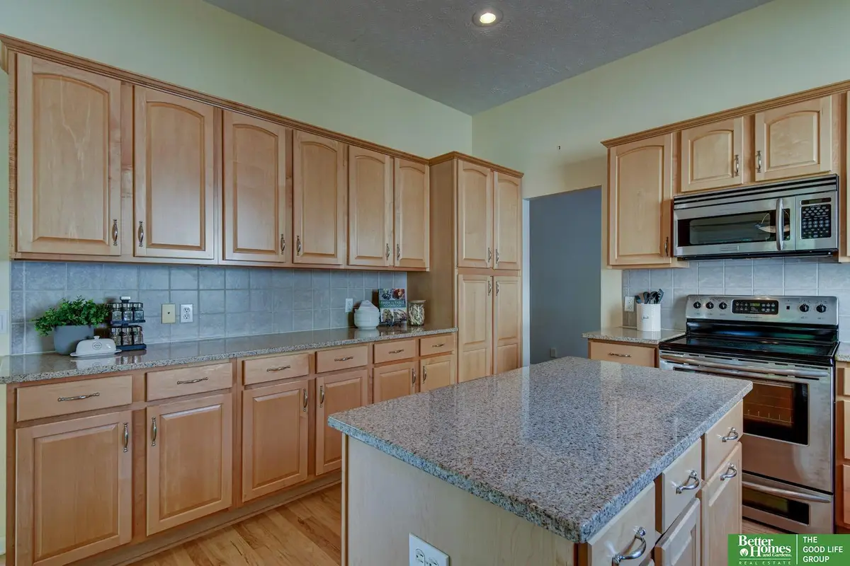 11426 Iowa Circle, Omaha, NE 68142 - #1