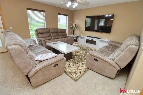 1924 Sawyer Street, Lincoln, NE 68505