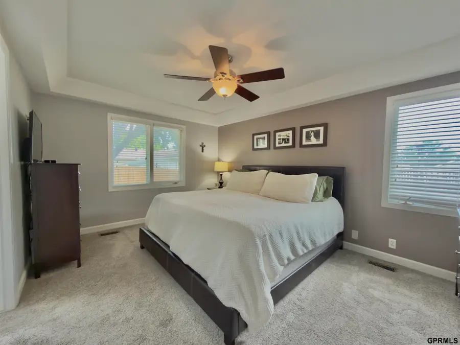4910 Bunker Hill Road, Lincoln, NE 68521 - #3