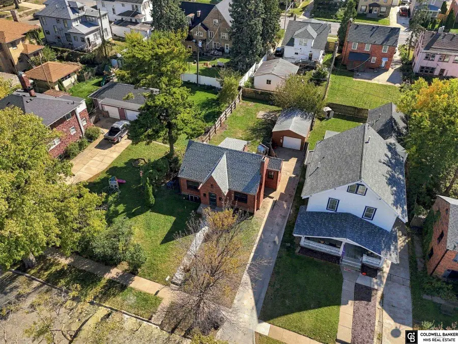 2111 Harwood Street, Lincoln, NE 68502 - #2