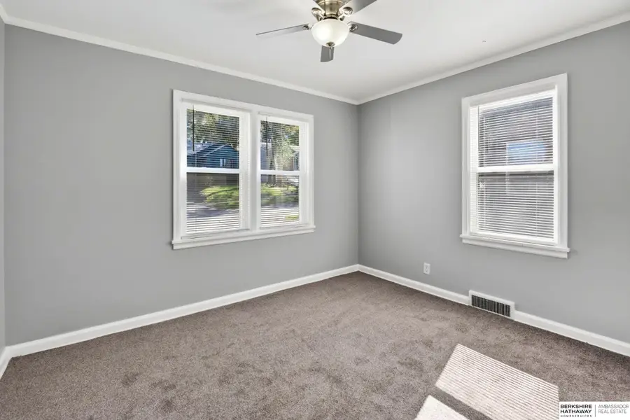 3328 N 40th Street, Omaha, NE 68111 - #2