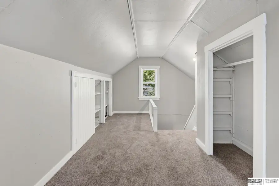 3328 N 40th Street, Omaha, NE 68111 - #3