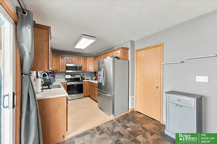 2105 Kingswood Circle, Lincoln, NE 68521 - #2