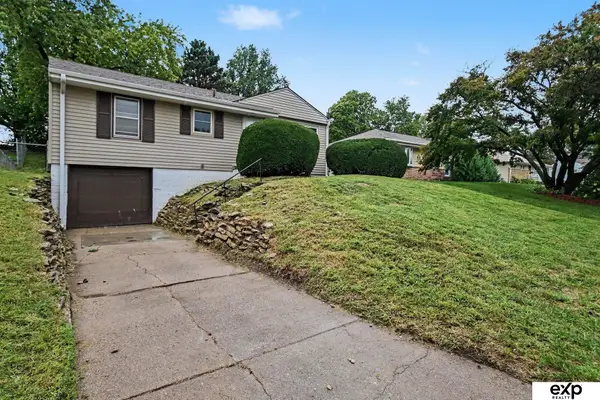 2820 S 76 Avenue, Omaha, NE 68124