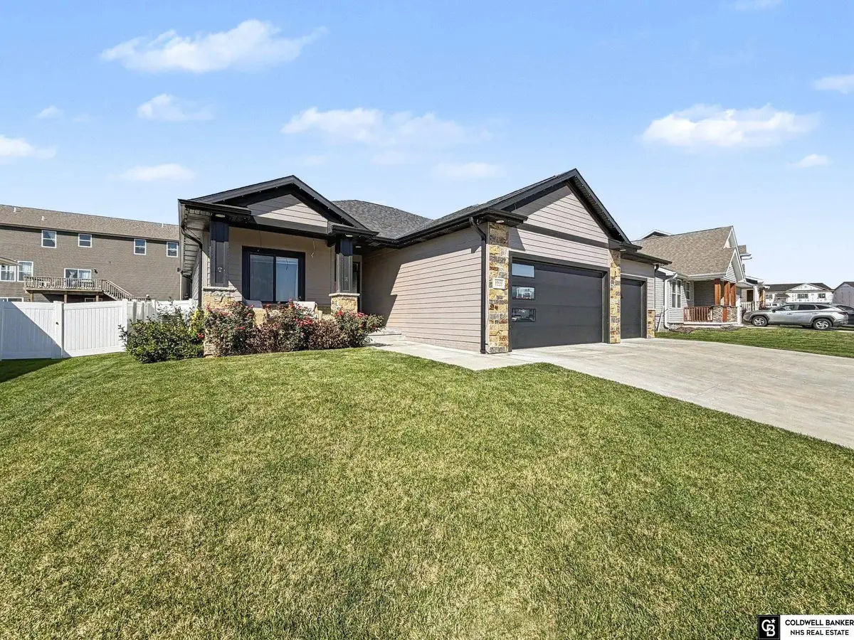 1600 W Avalanche Road, Lincoln, NE 68521 - #1