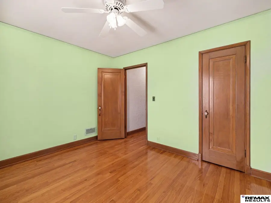 3930 Castelar Street, Omaha, NE 68105 - #3