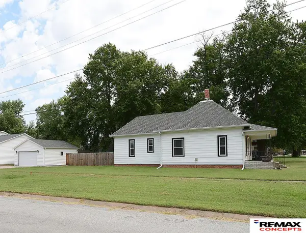 1212 K Street, Geneva, NE 68361