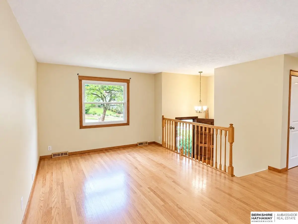 7071 Western Avenue, Omaha, NE 68132 - #1