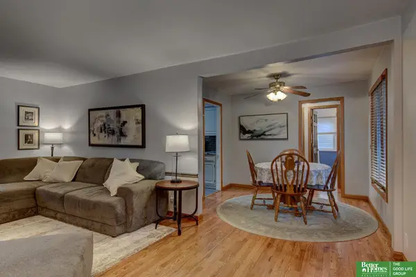5217 Mason Street, Omaha, NE 68106