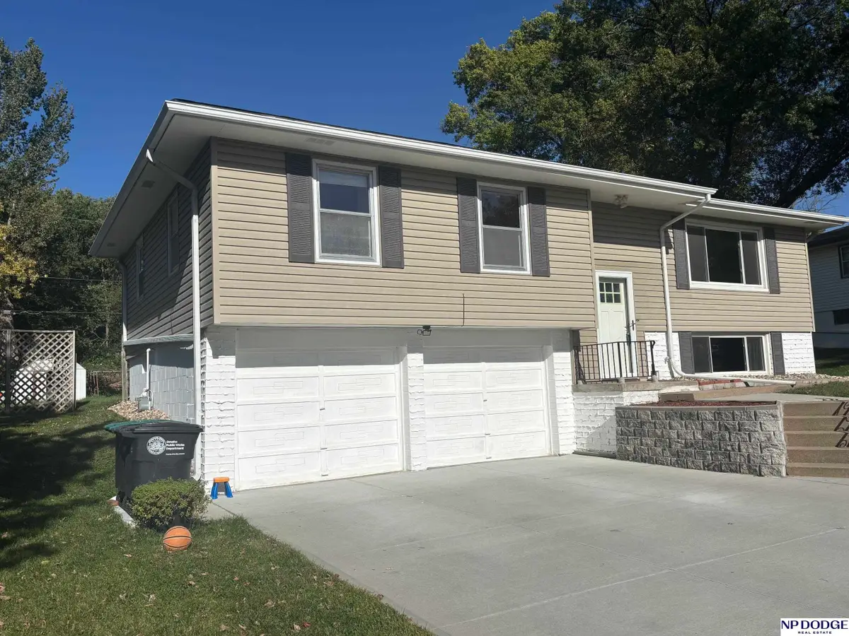 6238 Read Street, Omaha, NE 68152 - #1