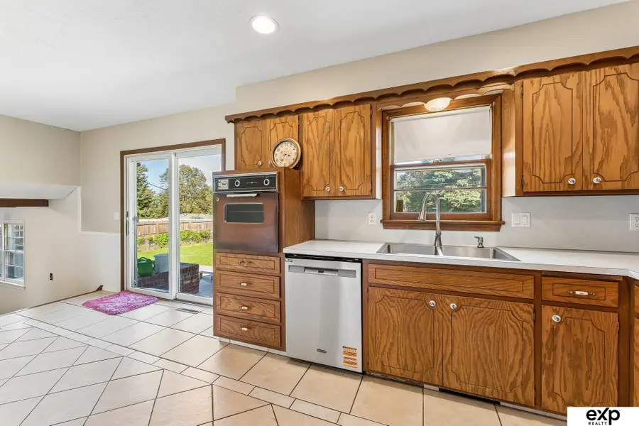 5429 S 94th Street, Omaha, NE 68127 - #2