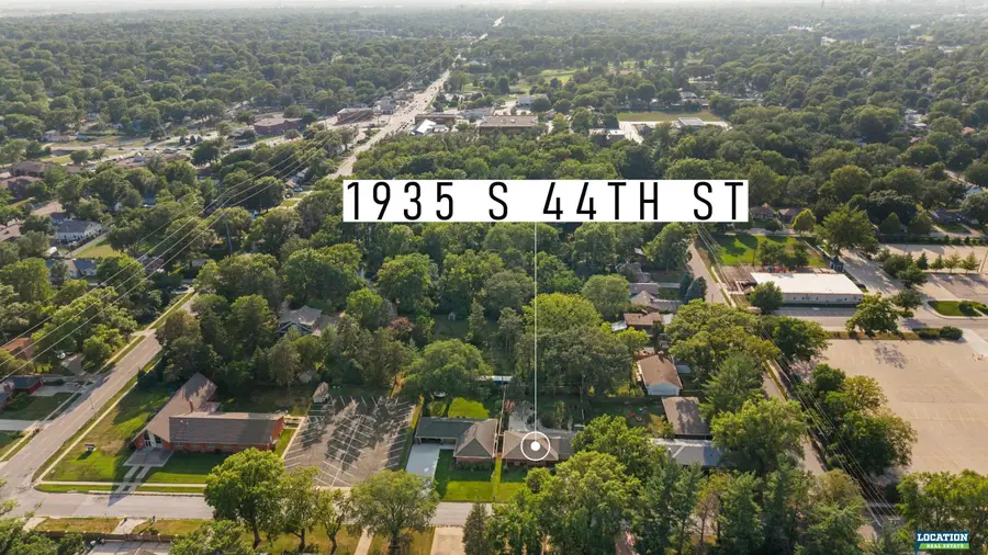 1935 S 44 Street, Lincoln, NE 68506 - #2