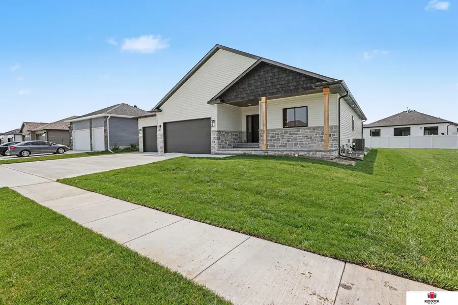 7315 Isidore Drive, Lincoln, NE 68516 - #3