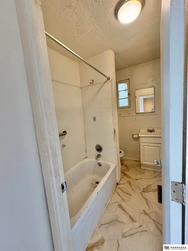 716 Bancroft Street, Omaha, NE 68108