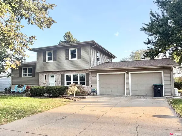 9649 Sprague Street, Omaha, NE 68134