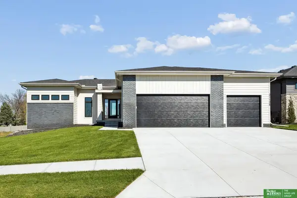 21126 Atwood Avenue, Elkhorn, NE 68022