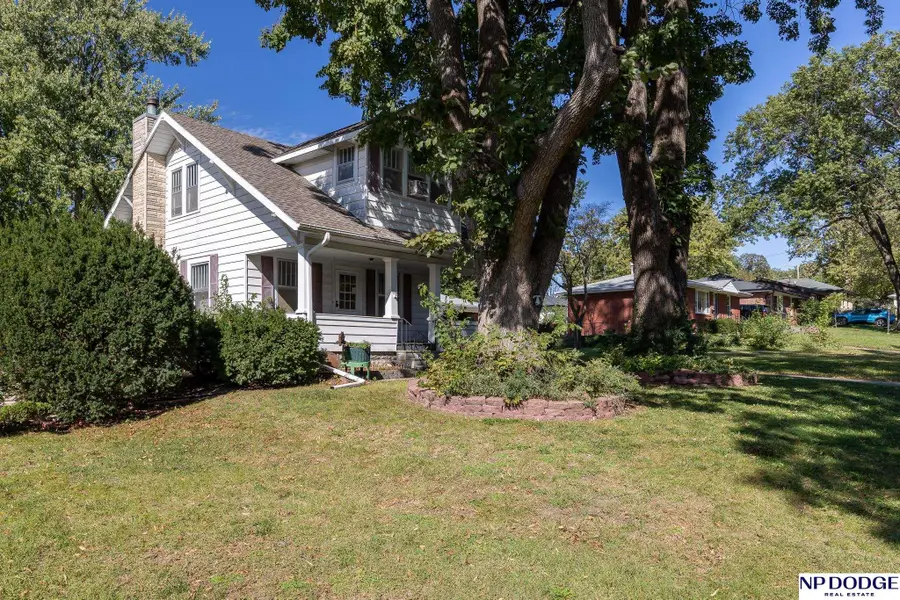 1607 N 58th Street, Lincoln, NE 68505 - #2